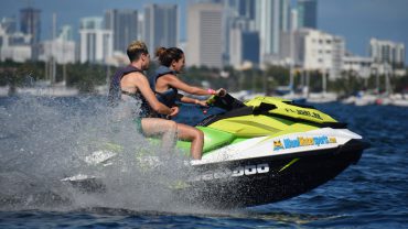 Jet Ski Rental in Miami Beach (Safety Tips)