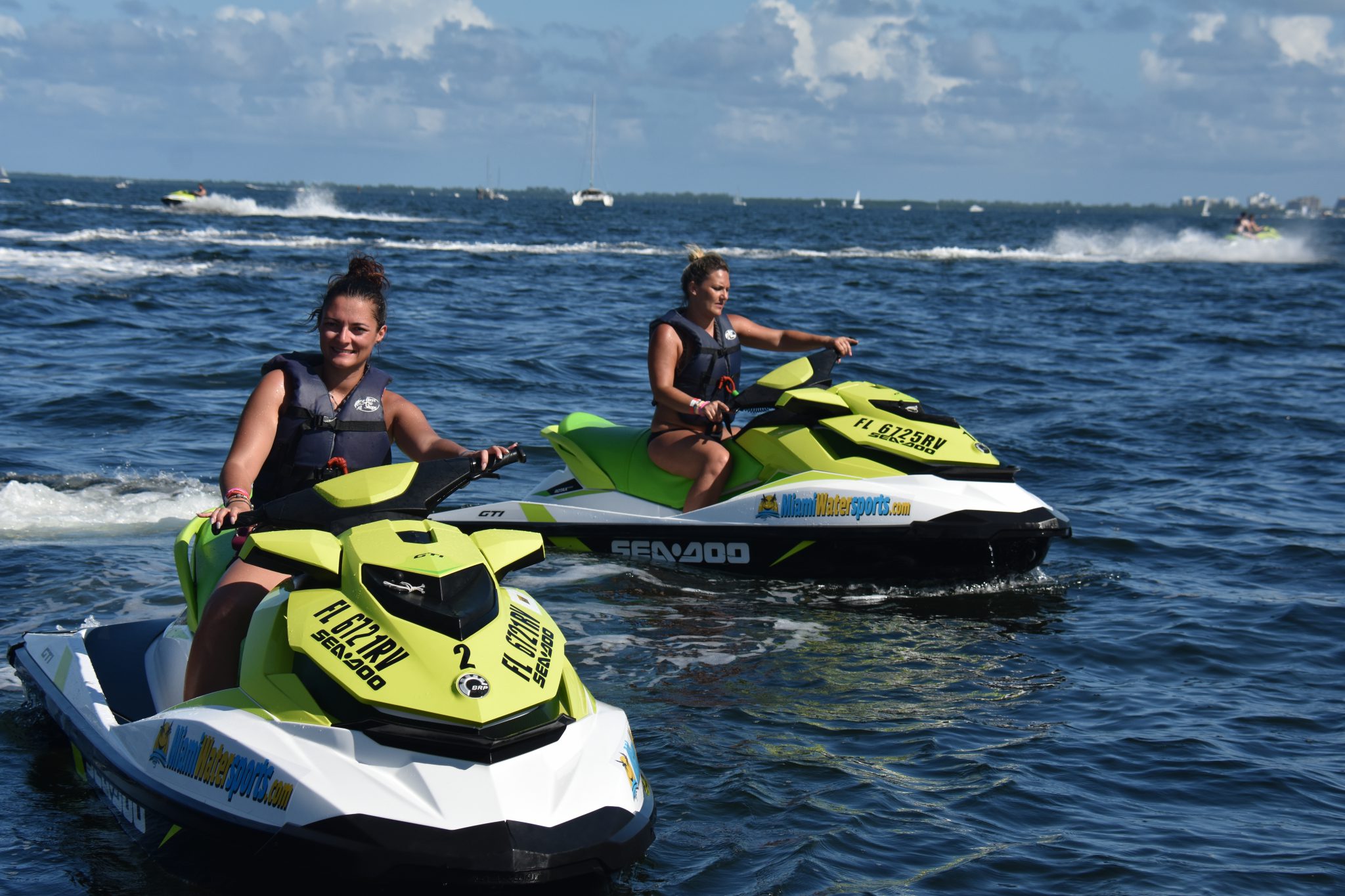 Jet Ski Rental in Miami Beach (Fun Tips)